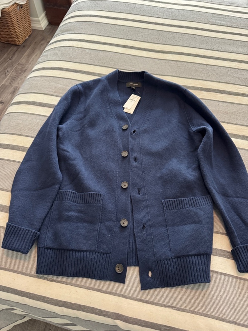Banana Republic Men's Navy Button-Up V-Neck Cardigan